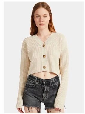 Moussy Vintage Cream Ribbed Stitch Cropped Cardigan
